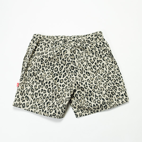 宇宙の香り THM Leopard easy shorts | dizmekaro.com